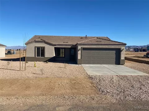 7325 E Winchester Dr, Kingman, AZ 86401