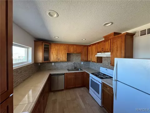 855 E Berk Ave, Kingman, AZ 86409 photo 15