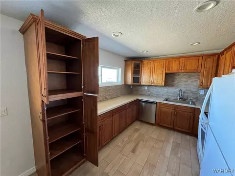855 E Berk Ave, Kingman, AZ 86409 photo 16