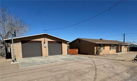 855 E Berk Ave, Kingman, AZ 86409