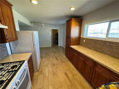 855 E Berk Ave, Kingman, AZ 86409 photo 13