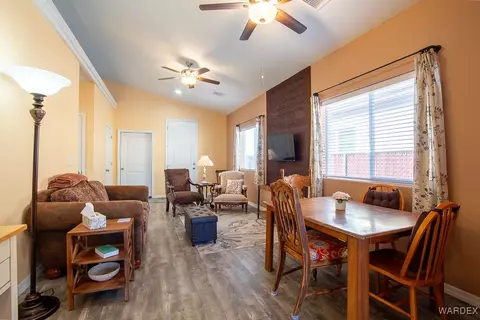 3207 E Packard Ave, Kingman, AZ 86409 photo 6