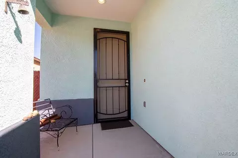 3207 E Packard Ave, Kingman, AZ 86409 photo 2