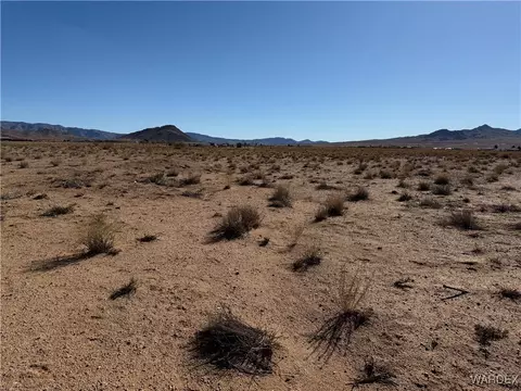 10650 Taos Rd, Kingman, AZ 86401
