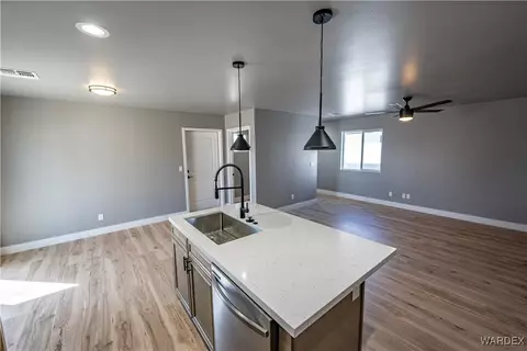 2475 E Devlin Ave, Kingman, AZ 86409 photo 9