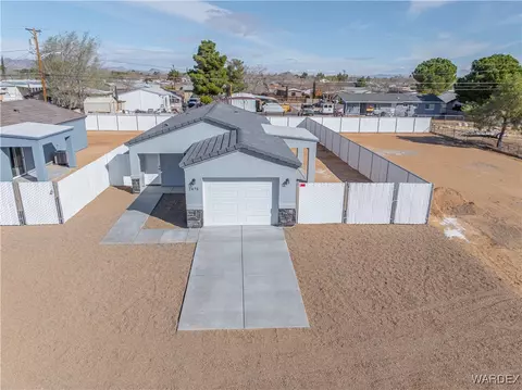 2475 E Devlin Ave, Kingman, AZ 86409 photo 4