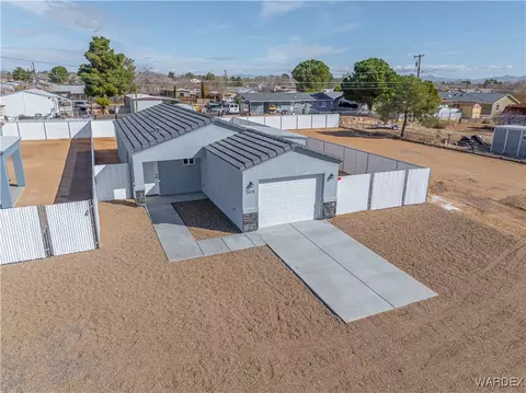 2475 E Devlin Ave, Kingman, AZ 86409 photo 6