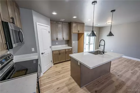 2475 E Devlin Ave, Kingman, AZ 86409 photo 11