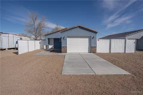 2465 E Devlin Ave, Kingman, AZ 86409