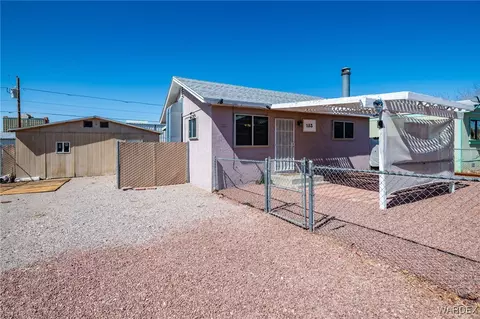153 Palm Ave, Bullhead City, AZ 86429