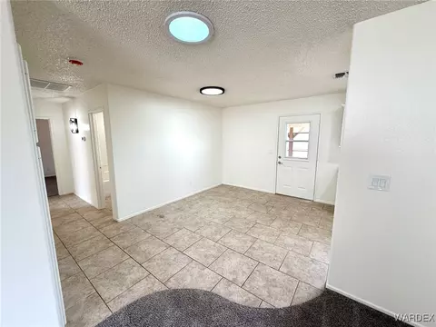 2435 E Ames Ave, Kingman, AZ 86409 photo 7
