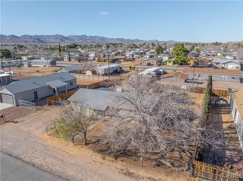 View/Area - 2475 E Hearne Ave, Kingman, AZ 86409 photo 3 of 8