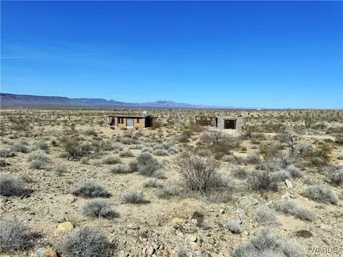 11262 Aripine Rd, Yucca, AZ 86438