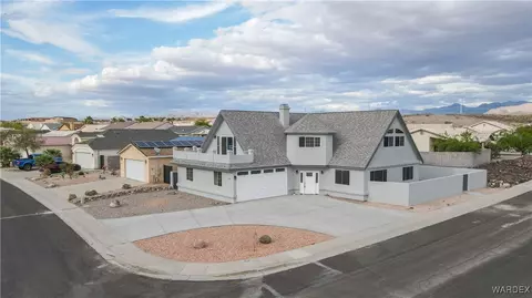 3466 Mineral Park Dr, Bullhead City, AZ 86442