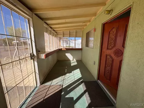 835 E Beverly Ave, Kingman, AZ 86409 photo 7