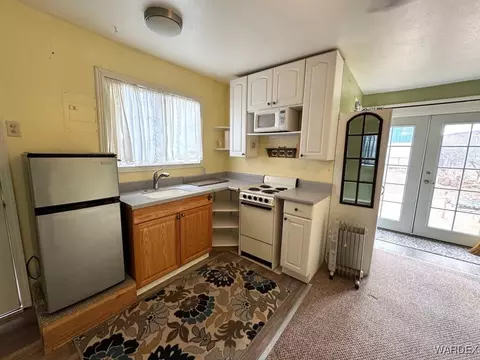 835 E Beverly Ave, Kingman, AZ 86409 photo 32