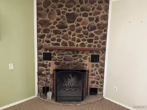 835 E Beverly Ave, Kingman, AZ 86409 photo 9