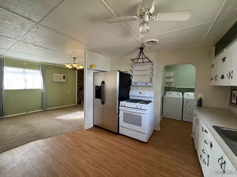 835 E Beverly Ave, Kingman, AZ 86409 photo 11