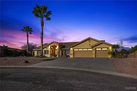 2411 Seminole Dr, Kingman, AZ 86401