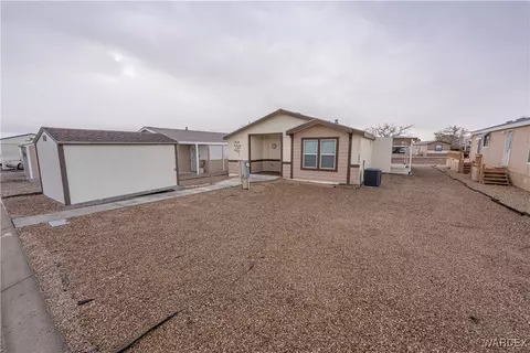 1240 E Citrus Dr, Kingman, AZ 86409 photo 4