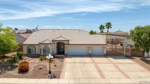 2292 Ponderosa Ln, Bullhead City, AZ 86442
