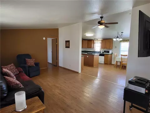 755 E Dellenbaugh Dr, Meadview, AZ 86444 photo 9