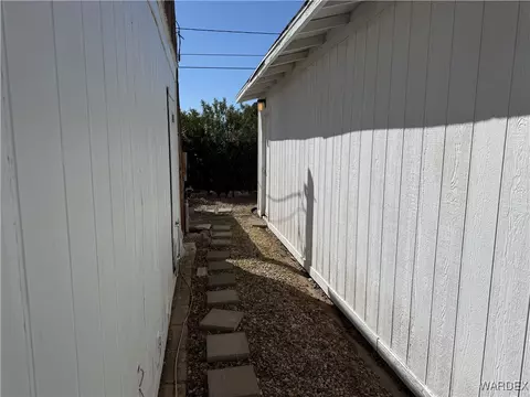 1890 E Thompson Ave, Kingman, AZ 86409 photo 33