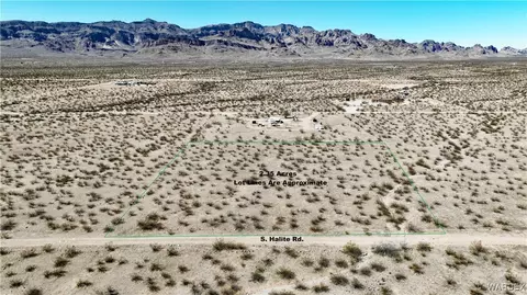 4661 S Halite Rd, Golden Valley, AZ 86413