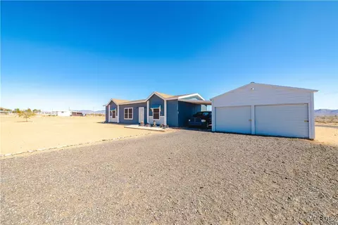 4826 N Laguna Rd, Golden Valley, AZ 86413