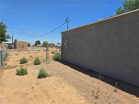Exterior - 3295 E Devlin Ave, Kingman, AZ 86409 photo 8 of 8
