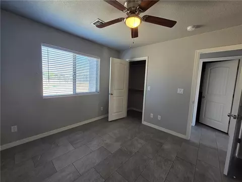 Bedroom - 3295 E Devlin Ave, Kingman, AZ 86409 photo 1 of 2
