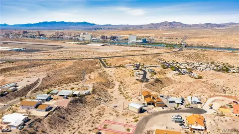 3054 Hickory St, Bullhead City, AZ 86429
