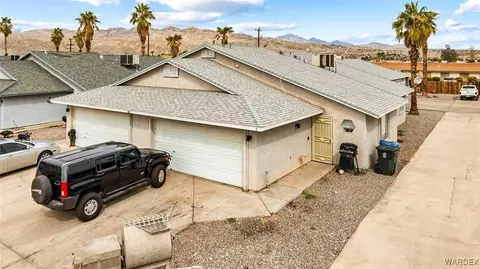 807 Gemstone Ave, Bullhead City, AZ 86442