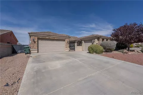 3389 Isador Ave, Kingman, AZ 86401