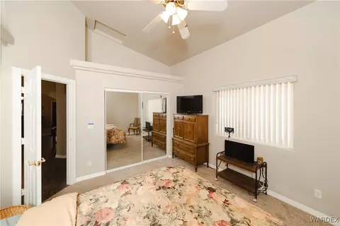 Bedroom - 3868 E Suffock Ave, Kingman, AZ 86409 photo 7 of 11