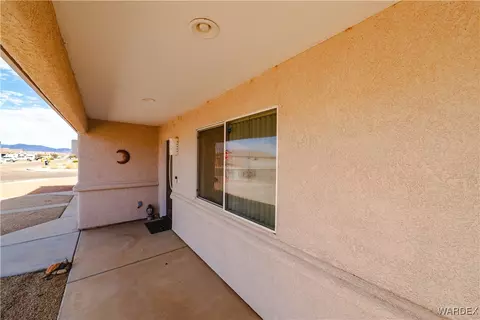 Exterior - 3868 E Suffock Ave, Kingman, AZ 86409 photo 2 of 17