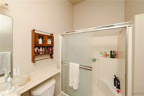 Bath - 3868 E Suffock Ave, Kingman, AZ 86409 photo 2 of 3
