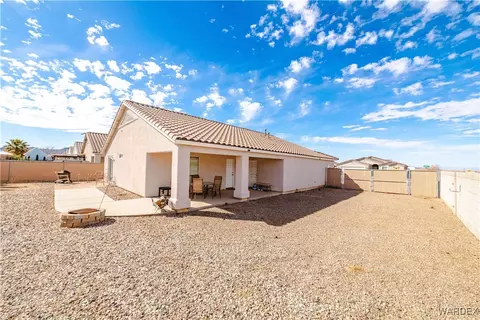 Exterior - 3868 E Suffock Ave, Kingman, AZ 86409 photo 12 of 17