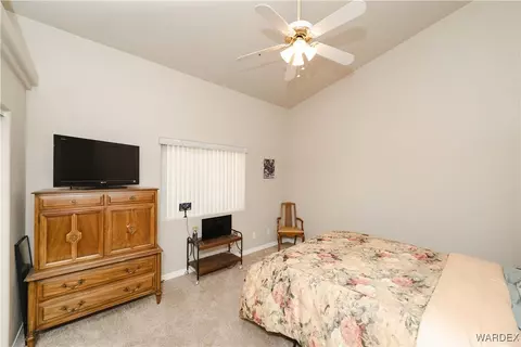 Bedroom - 3868 E Suffock Ave, Kingman, AZ 86409 photo 5 of 11