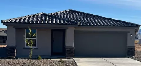 7835 E Devils Arch Dr, Kingman, AZ 86401