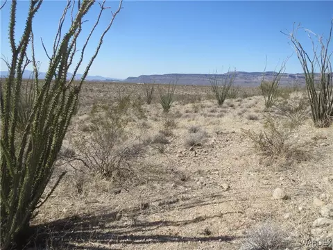 00 Strait Rd, Yucca, AZ 86438