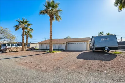 5660 S Flint St, Fort Mohave, AZ 86426