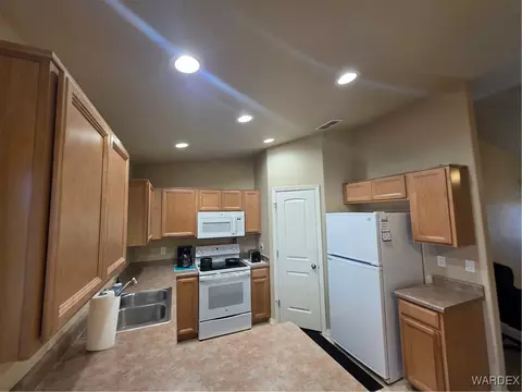 2625 E Punta Vis, Kingman, AZ 86409 photo 8
