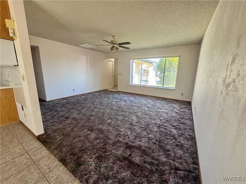 Living - 2500 E Hearne Ave, Kingman, AZ 86409 photo 3 of 3