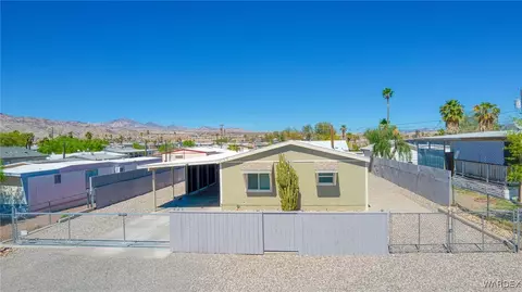 1023 Holly St, Bullhead City, AZ 86442