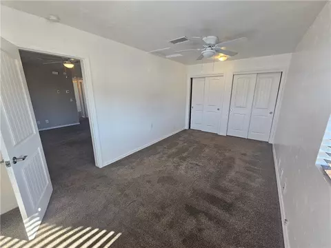 Bedroom - 2800 E Thompson Ave, Kingman, AZ 86409 photo 5 of 6