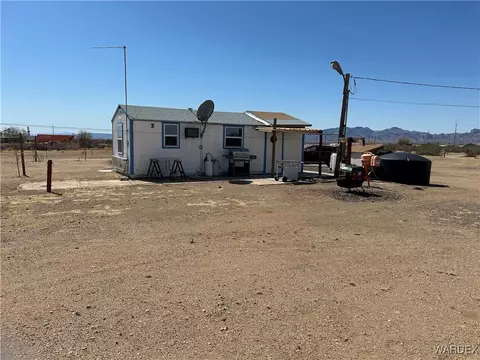 3412 N Morenci Rd, Golden Valley, AZ 86413