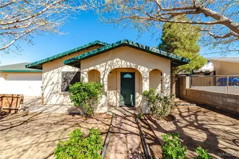3300 N Apache St, Kingman, AZ 86401 photo 2