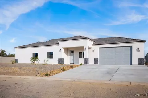 5753 S Club House Dr, Fort Mohave, AZ 86426
