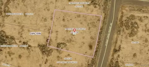 7368 Half Moon Valley Dr, Kingman, AZ 86401